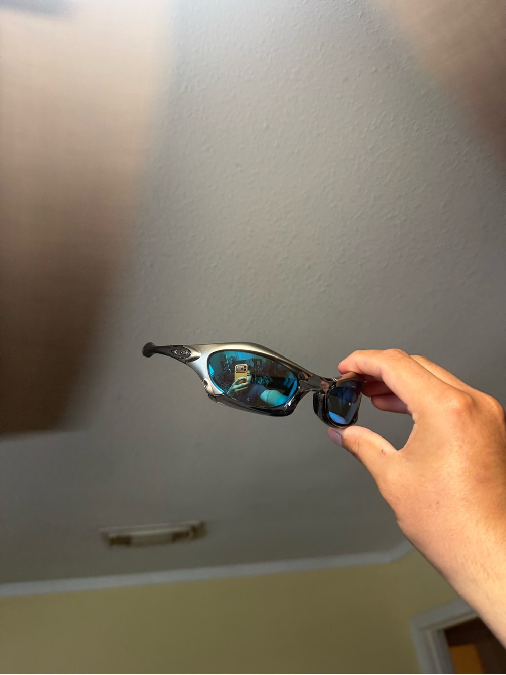 Oakley Men’s Sport Sunglasses - Gray Frame with Blue Mirrored Lenses